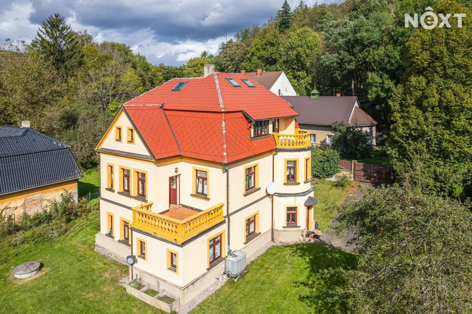 Prodej komerčního objektu Činžovní dům, 320 m²