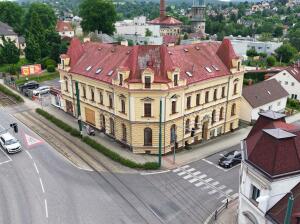 Prodej komerčního objektu Obchodní prostory, 98 m²