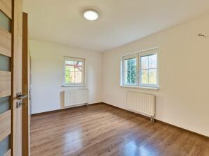 Prodej rodinného domu, 180 m², Býšť – náhled fotky 3