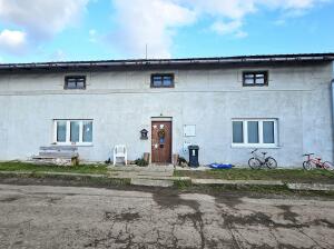Pronájem bytu 3+1, 105 m², Zlonice – Vyšínek, okres Kladno
