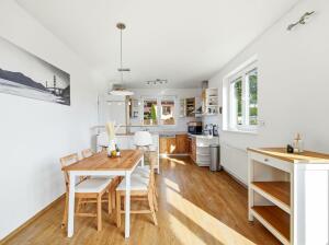 Prodej rodinného domu, 145 m², Narysov – náhled fotky 3