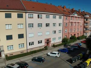 Pronájem bytu 2+kk, 81 m², Bratří Čapků, Hradec Králové