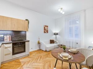 Prodej bytu 2+kk, 43 m², Pod pekárnami, Praha 9 – Vysočany