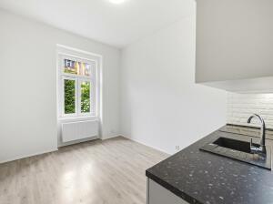Prodej bytu 2+kk, 39 m², Praha – náhled fotky 2